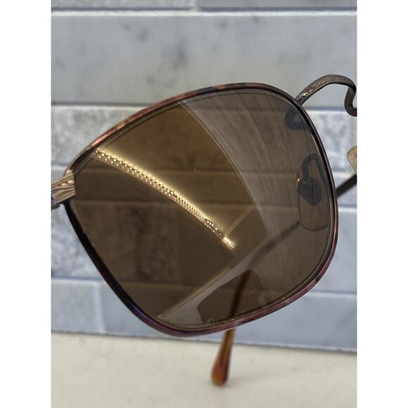 Vintage Serengeti Eyewear Sunglasses STRATA 5585 Rare Tortuga Framed FRAMES ONLY - Picture 10 of 10